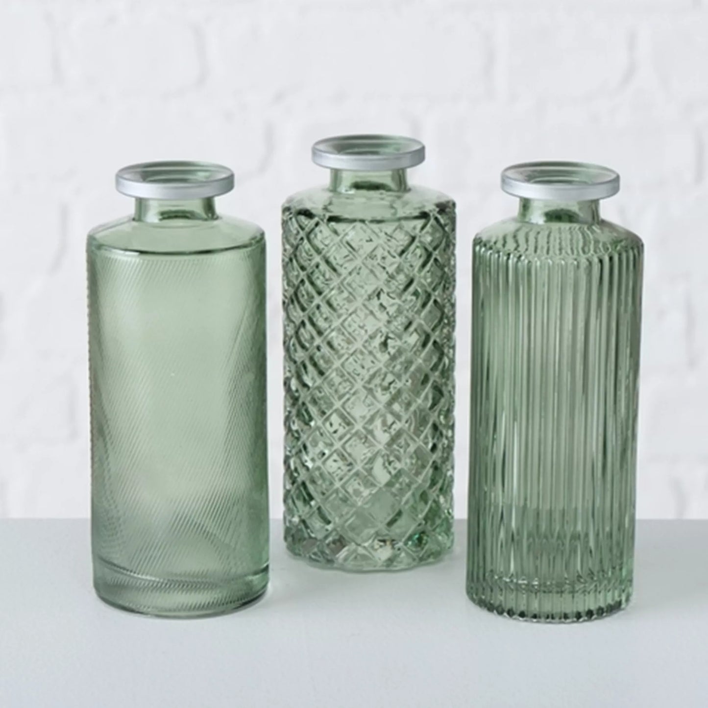 Vaas Adore Groen – Boltze Home | Stijlvolle Glazen Eyecatcher ✨
